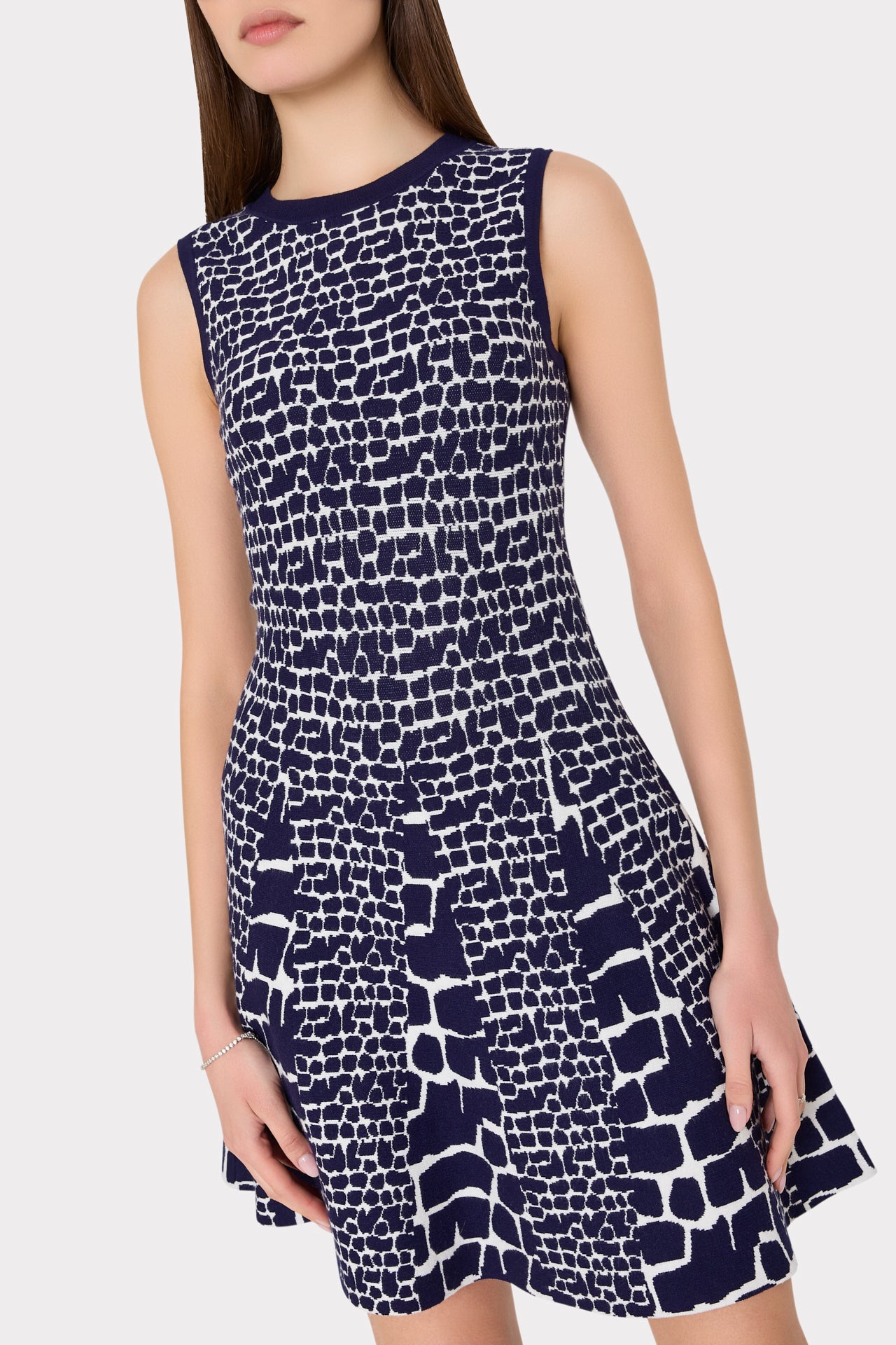 Tile Wave Jacquard Knit Mini Dress Navy/Ecru | Milly Women